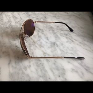 Women’s Tom Ford Aviators - polarized